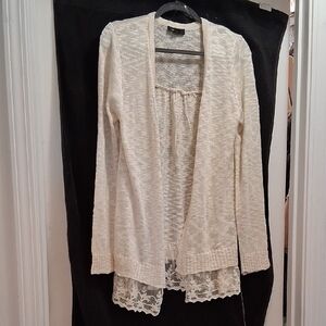 AB Studio Cream Open-Front Knit Cardigan with Lace Hem